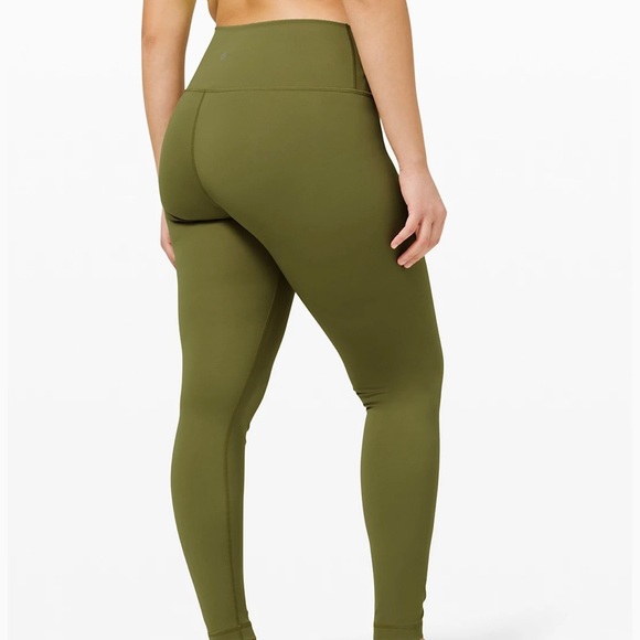 WunderUnder 28’ Legging - Picture 2 of 4